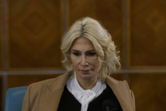 scandal urias pe buget turcan acuza psd ca pune in pericol pensiile si salariile au reusit ce nu au reusit nici dragnea nici dancila 69bad7555f19d