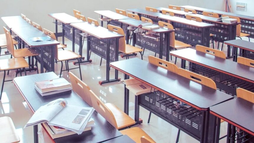 simulare evaluare nationala viii 2026 peste 145 000 de elevi au dat azi proba la romana 69b8122e9b88a