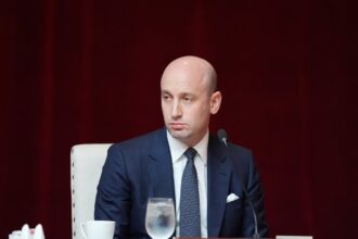 stephen miller a big problem for trump administration says republican senator 69ad9d89a6198