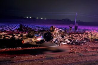 suceava un mort si doi raniti dupa impactul frontal dintre doua masini 69beea1845e36