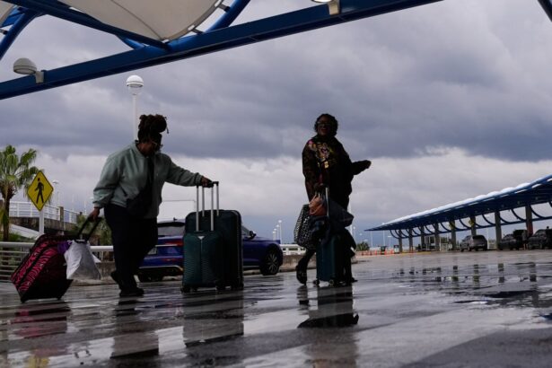 thousands of flights canceled as winter storm marches across us 69b8849c7b9dd