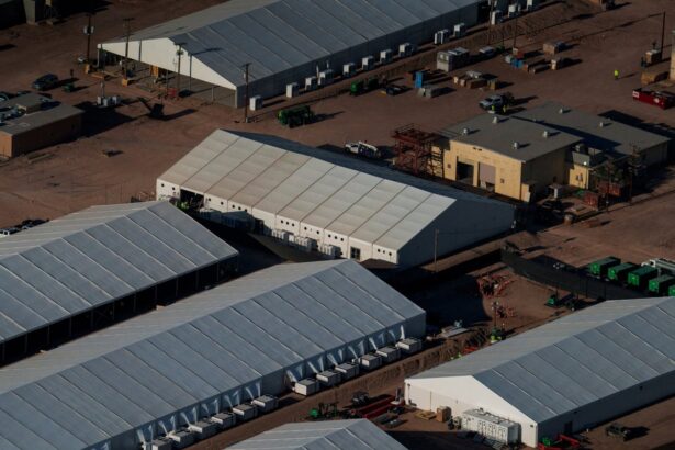 trump administration to reportedly close controversial ice jail in texas 69a99ab3a4414