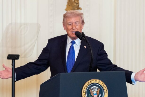 trump will attend white house correspondents dinner for first time as president 69a639ca182b6