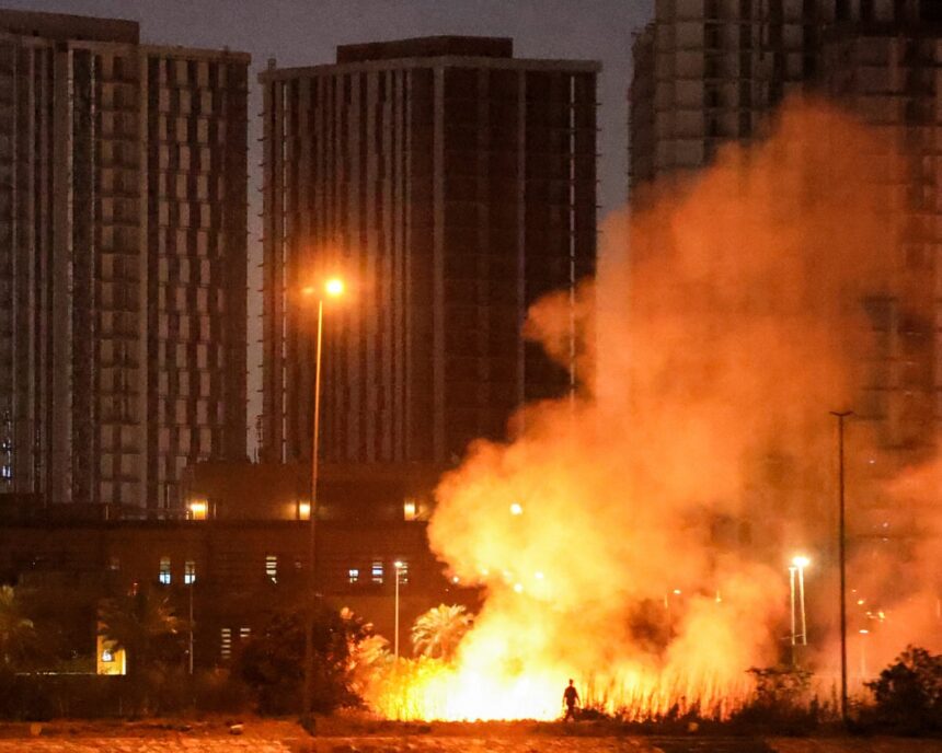 us contractors stranded in iraq under threat of imminent attack we are sitting ducks 69baaa37a4e47