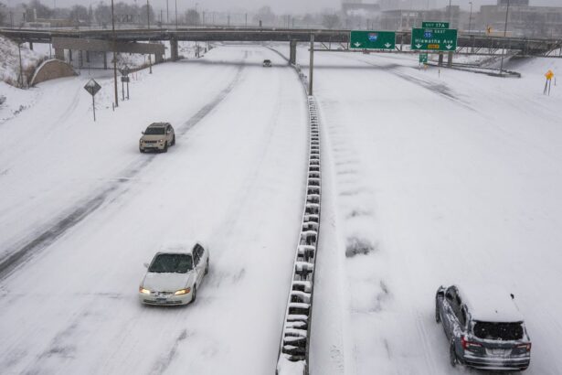 weather tracker heavy snowfall and freezing rain sweep across us and canada 69b7f5c19d6d8