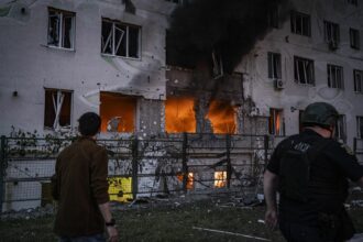 ziua de 9 martie declarata doliu in harkov dupa atacul cu rachete asupra unui bloc de locuinte 69ad09dca444a