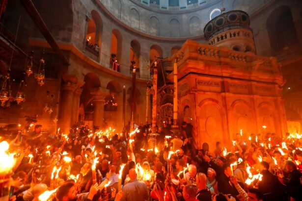 biserica sfantului mormant a fost redeschisa dupa 40 de zile 69d792e9a00c8