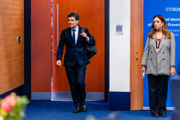 ce face nicusor dan la summitul initiativei celor trei mari din dubrovnik fara bilaterala cu gazda croata 69ef840790585
