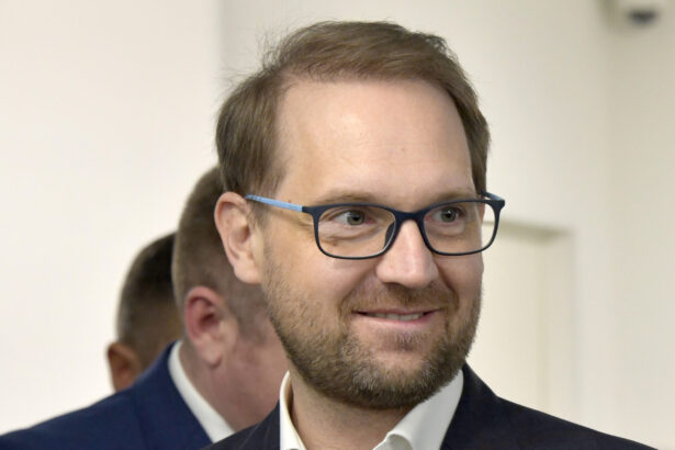 ce spune presedintele usr despre alegeri anticipate sunt bau baul constant in politica romaneasca 69e67e535e1ed