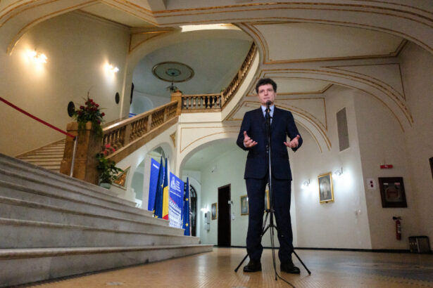 comentariu alarmant in presa maghiara romania tara deprimata in pragul haosului 69e644a50d971