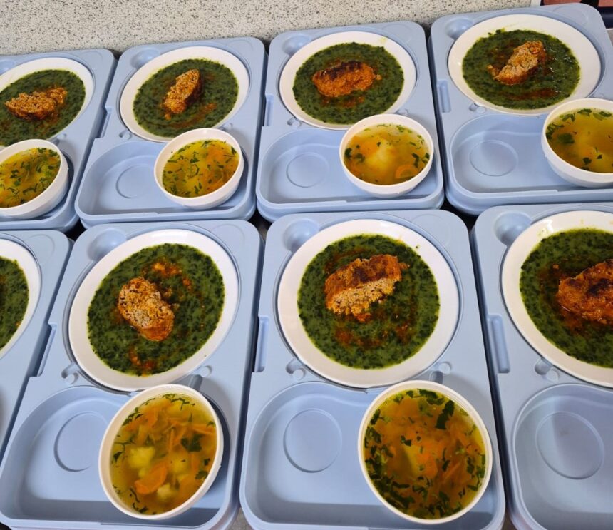 cum arata un meniu de paste intocmit de dieteticieni a fost servit bolnavilor dintr un spital din sibiu 69db97d2a61d3