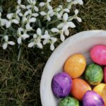 cum vopsesti ouale de paste cu hartie creponata si coji de ceapa metode simple pentru modele spectaculoase 69d5f2e7cecf5