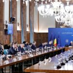 guvernul romaniei moment de reculegere in memoria lui mircea lucescu la inceputul sedintei conduse de ilie bolojan 69d767ab859f3