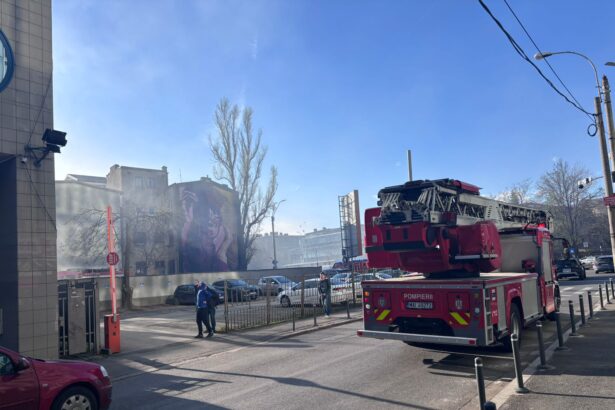 incendiu cu degajare de fum pe bulevardul iancu de hunedoara peste drum de nuclearelectrica 69d526fba3abb