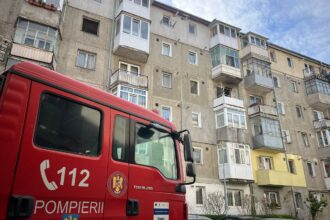 incendiu intr o garsoniera din sibiu un barbat a murit carbonizat 21 de persoane au fost evacuate 69f0c3da57ce8