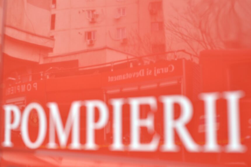 incendiu la o cladire dezafectata a fostului institut de petrol si gaze din campina 69d3d46259805