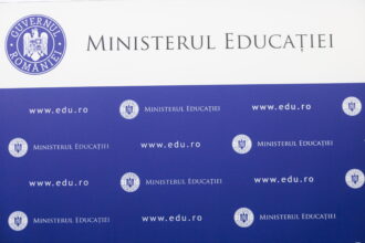 nou set de programe scolare pentru elevii de liceu aprobat de ministerul educatiei 69f37ad752b43