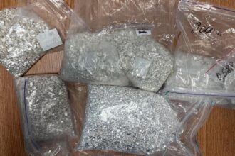 peste 15 kg de argint descoperite la ptf halmeu un cetatean ucrainean cercetat pentru contrabanda 69ec77689871b
