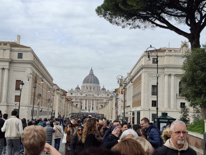 primul paste fara papa francisc primele sarbatori pascale cu papa leon 69d1d8e7625bc