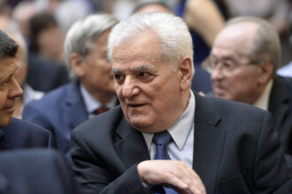 psd transmite condoleante dupa moartea fostului ministru al educatiei liviu maior 69d265a62d5d2