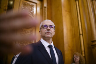 radu marinescu domnul prim ministru a ajuns premier al romaniei intr o coalitie in care psd este partidul majoritar 69e8788bbd39d