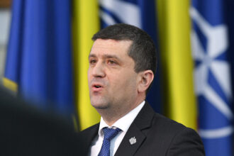 radu miruta a discutat cu seful statului major al armatei poloniei despre securitatea flancului estic 69e8ea231dbd2