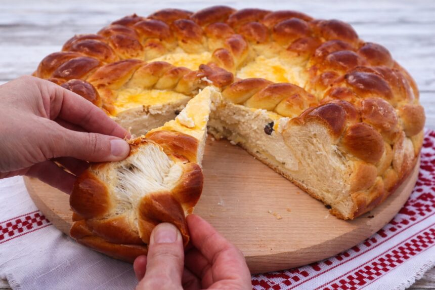 reteta de pasca cu branza si stafide pe care o faceau bunicile de paste 69d92f6e20b5f