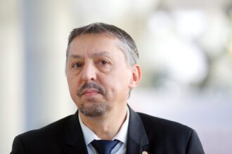romania a aderat la elixir universitatea babes bolyai aderarea tarii la elixir marcheaza un pas major in consolidarea capacitatii nationale de cercetare si inovare 69e4fb58e3f36