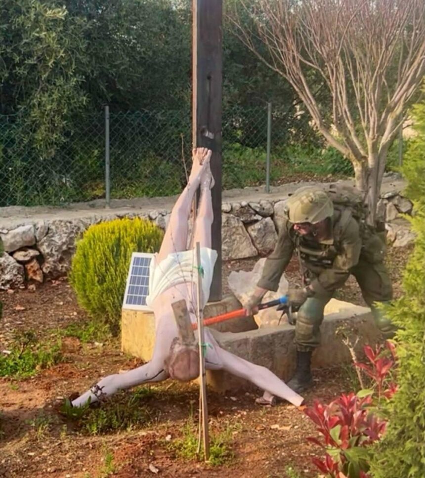 scandal international dupa ce un militar israelian a distrus o statuie a lui isus din liban 69e63cba33bef