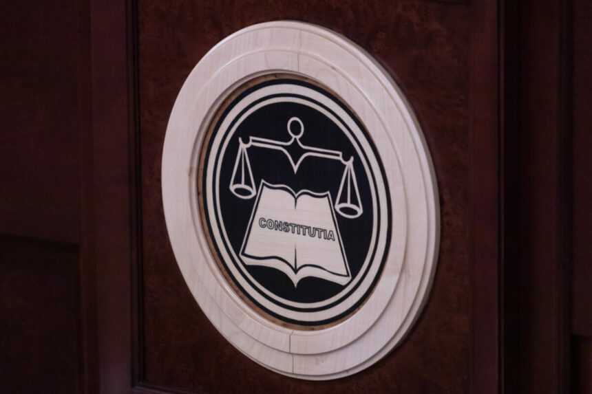 simina tanasescu nu as schimba constitutia dar as modifica un singur cuvant din legea ccr 69e00d662322c