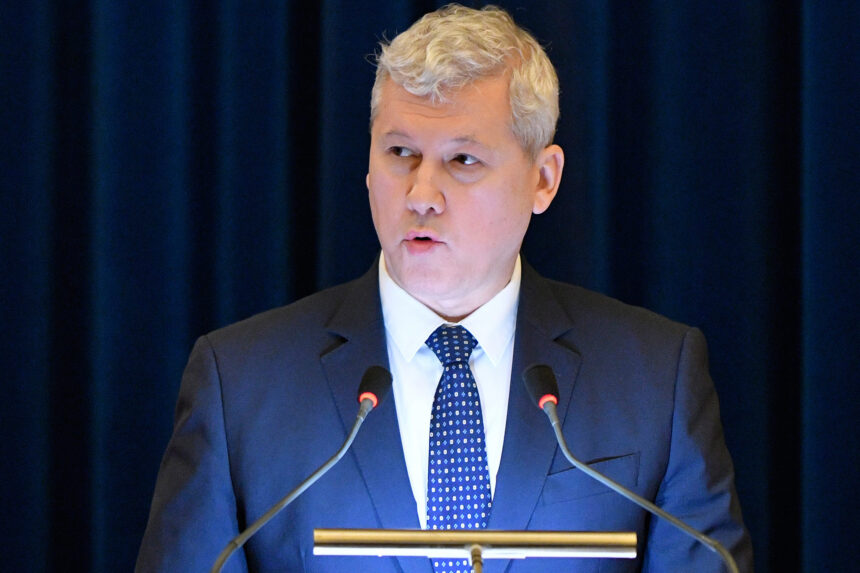surse catalin predoiu in sedinta pnl coalitia nu trebuia sa ajunga in acest punct george stirbu cu psd niciodata nu poti sa stai la masa 69e74ef1c6184