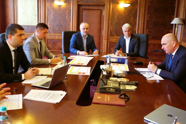 umbrarescu chemat la ministerul transporturilor pentru salvarea proiectelor de autostrada finantate prin pnrr 69f1ca6851c2b