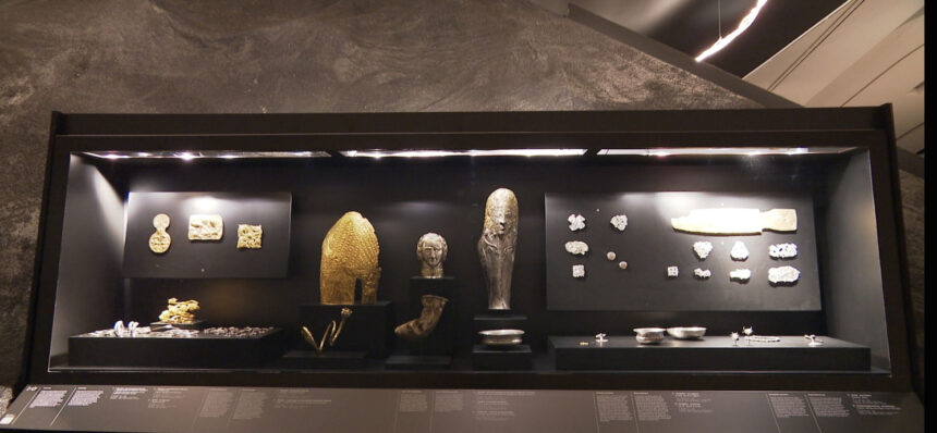 un al doilea coif era si el pe lista jafului de la drents coiful apartinand tezaurului princiar getic de la cucuteni baiceni 69e0ce98d87d0