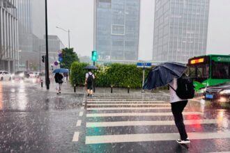 weather tracker torrential rain in southern china leads to flooding fears 69ef3349efff7