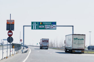 angajatii vamii declanseaza de azi proteste la nivel national pot creste timpii de asteptare 6a17c9fa73d1f