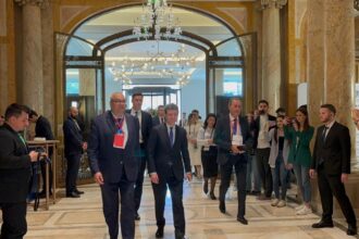 avem de ales intre europa si sua raspunsul lui nicusor dan dezbaterile sunt pasionale 6a02cf6812098