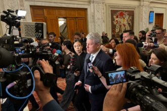 catalin predoiu primul care rupe randurile cea mai buna decizie pentru pnl este sa continue guvernarea 69f9d8e2db9b0