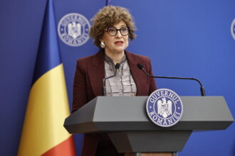 ce contine mesajul trimis de vicepremierul oana gheorghiu parlamentarilor ca sa nu voteze motiunea de cenzura impotriva lui ilie bolojan ce ii raspund petrisor peiu si adrian caciu 69f4746885ed2