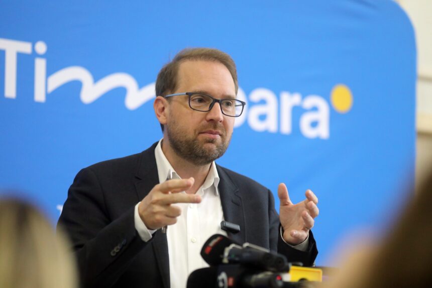 dominic fritz sustinere pentru oana toiu dupa decizia privind o asociatie controlata de adrian nastase a si inceput cuibul de viespi sa se agite 69fdf0a28b1e0