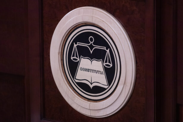 gandul avocatul poporului a sesizat ccr cu privire la oug data de guvernul bolojan dupa demitere 6a031a9483668