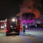 incendiu puternic la un depozit din chiajna pompierii au intervenit cu 15 autospeciale 6a054a877a4de