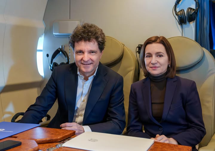 nicusor dan alaturi de maia sandu in drum spre reuniunea comunitatii politice europene de la erevan 69f72b54d4a6a
