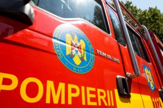 o autoutilitara a luat foc pe o strada din timisoara soferul a fost gasit carbonizat 69f85734634df