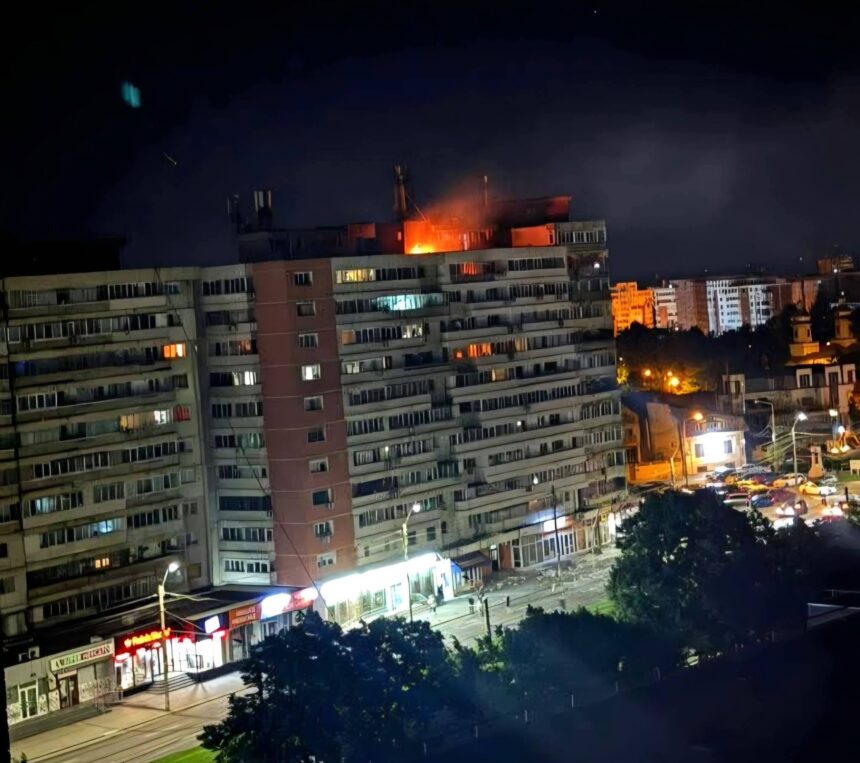 o drona s a prabusit peste un bloc de locuinte in galati explozie urmata de incendiu cel mai grav incident de la inceputul razboiului 6a18db2102df9
