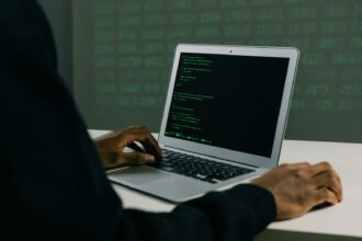 premiera google a fost vizat de un atac cibernetic de proportii coordonat de inteligenta artificiala 6a02eef016559