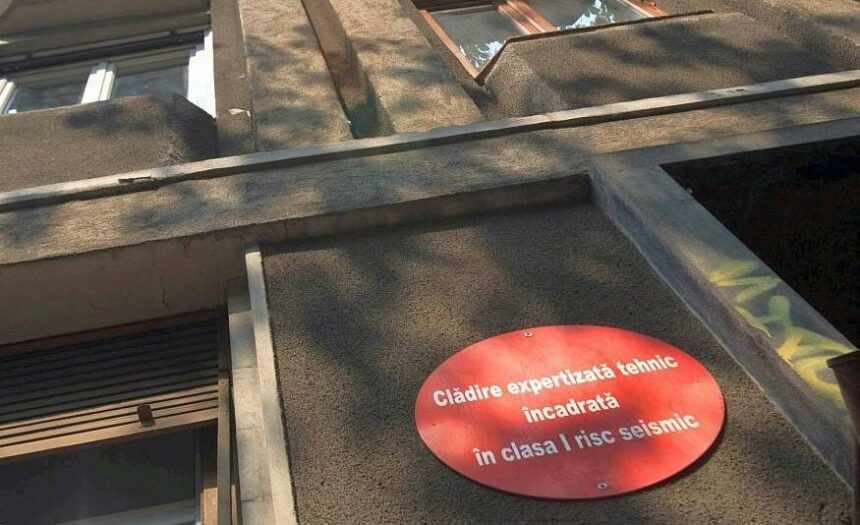 proprietarii blocurilor cu risc seismic ar putea fi obligati sa plateasca lucrarile de consolidare amenzi pentru cei care nu incep lucrarile in doi ani 69fc44b4481a0