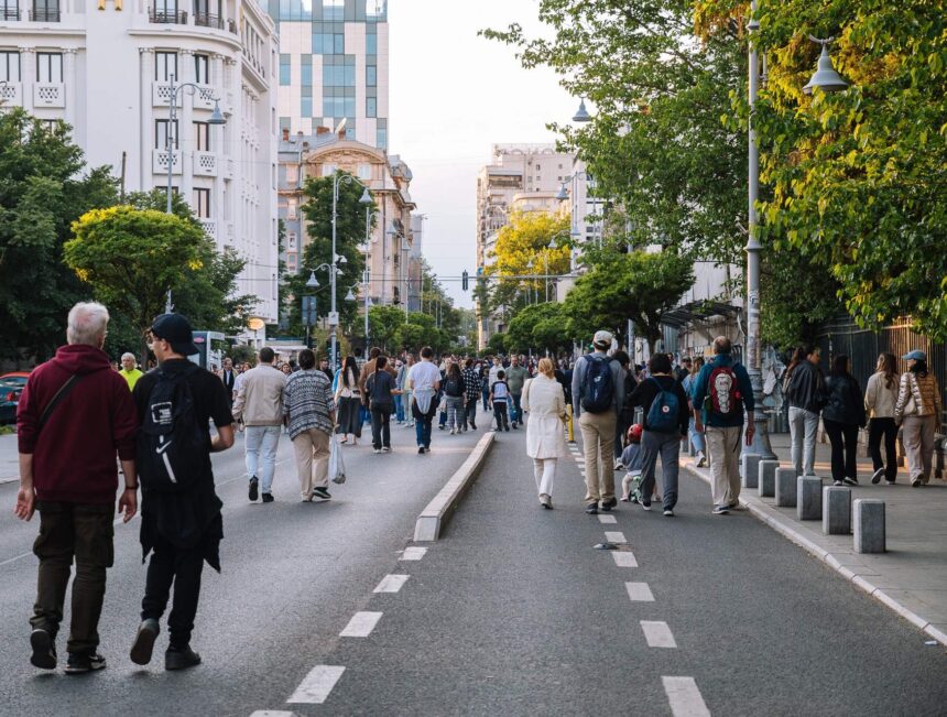 revolta in centrul capitalei motivul pentru care locuitorii din amzei detesta strazi deschise si piata voalanta din fiecare weekend 69fade15937b7
