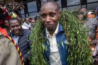 sabastian sawe receives heros welcome in kenya after sub two hour marathon feat 69f593b7cb4f6
