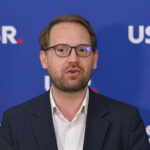 sedinta de urgenta la usr partidul vrea o alianta cu pnl si respinge o noua colaborare cu psd 69fa0574da283