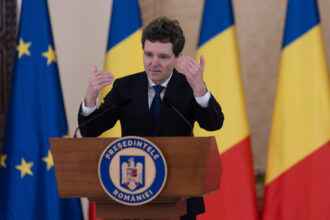 surse nicusor dan nu se va grabi cu noul premier demisul ilie bolojan va mai sta la palatul victoria 69f9d5b7dcb55
